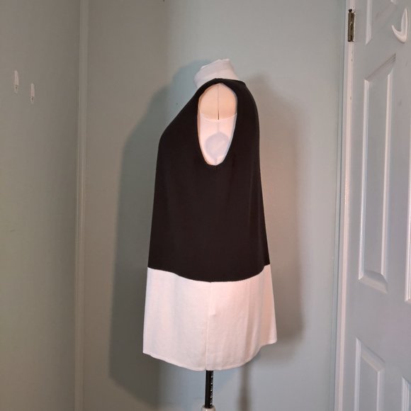 Chico's Sweater Vest - Picture 5 of 7